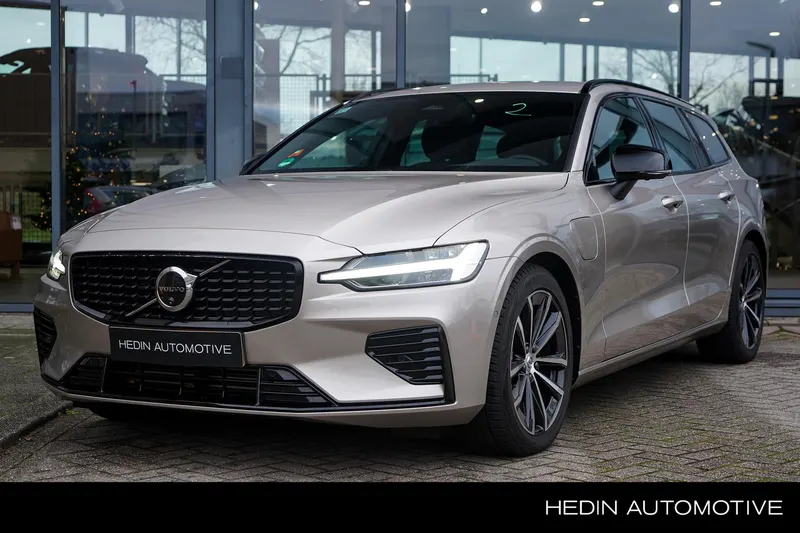 Volvo V60 (2025)