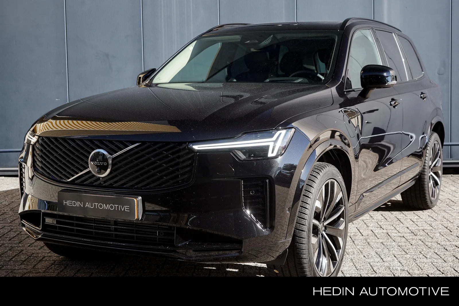 Volvo XC90 (2026) — foto 1