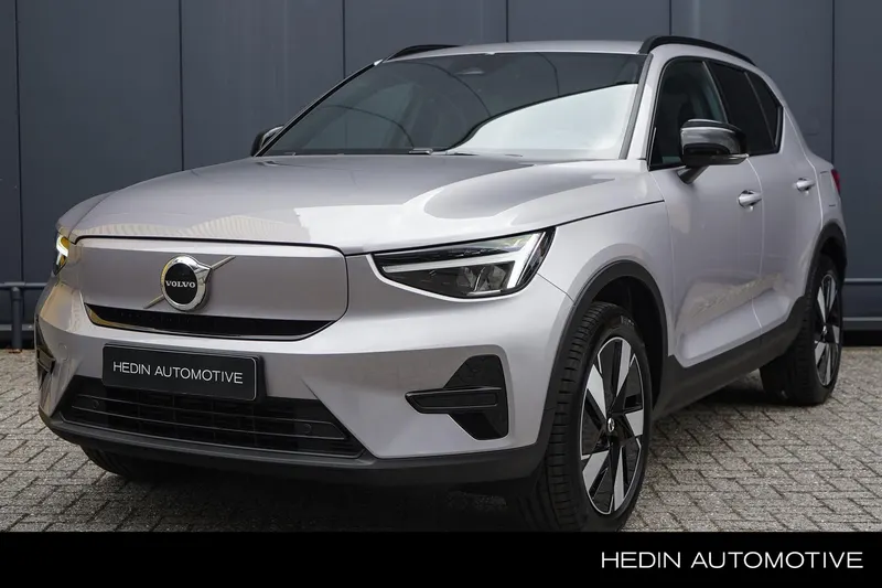 Volvo EX40 (2026)