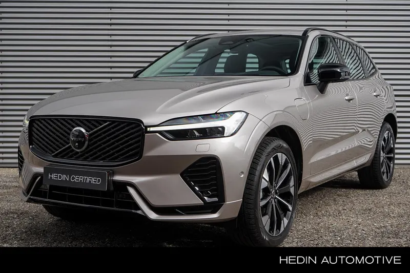 Volvo XC60 (2025)