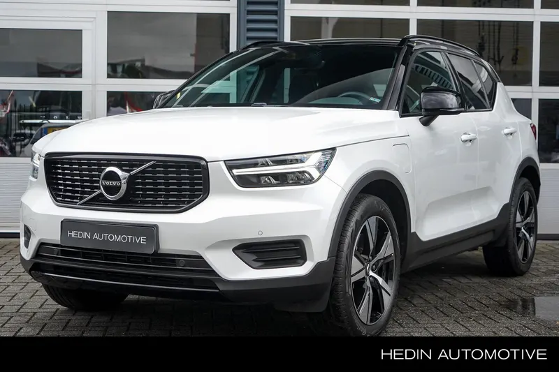 Volvo XC40 (2021)