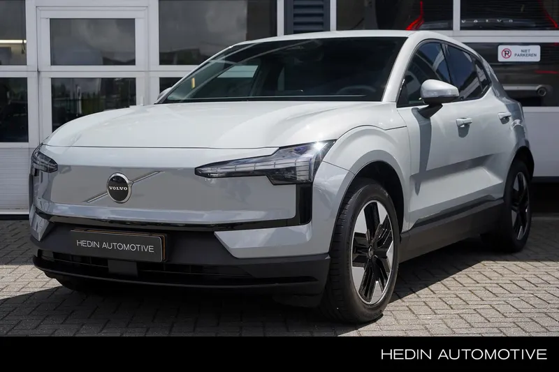 Volvo EX30 (2024)