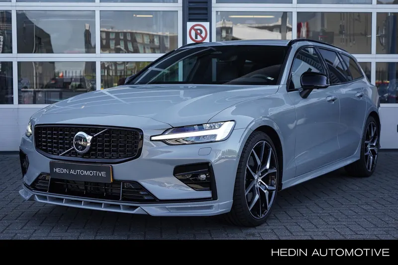 Volvo V60 (2025)