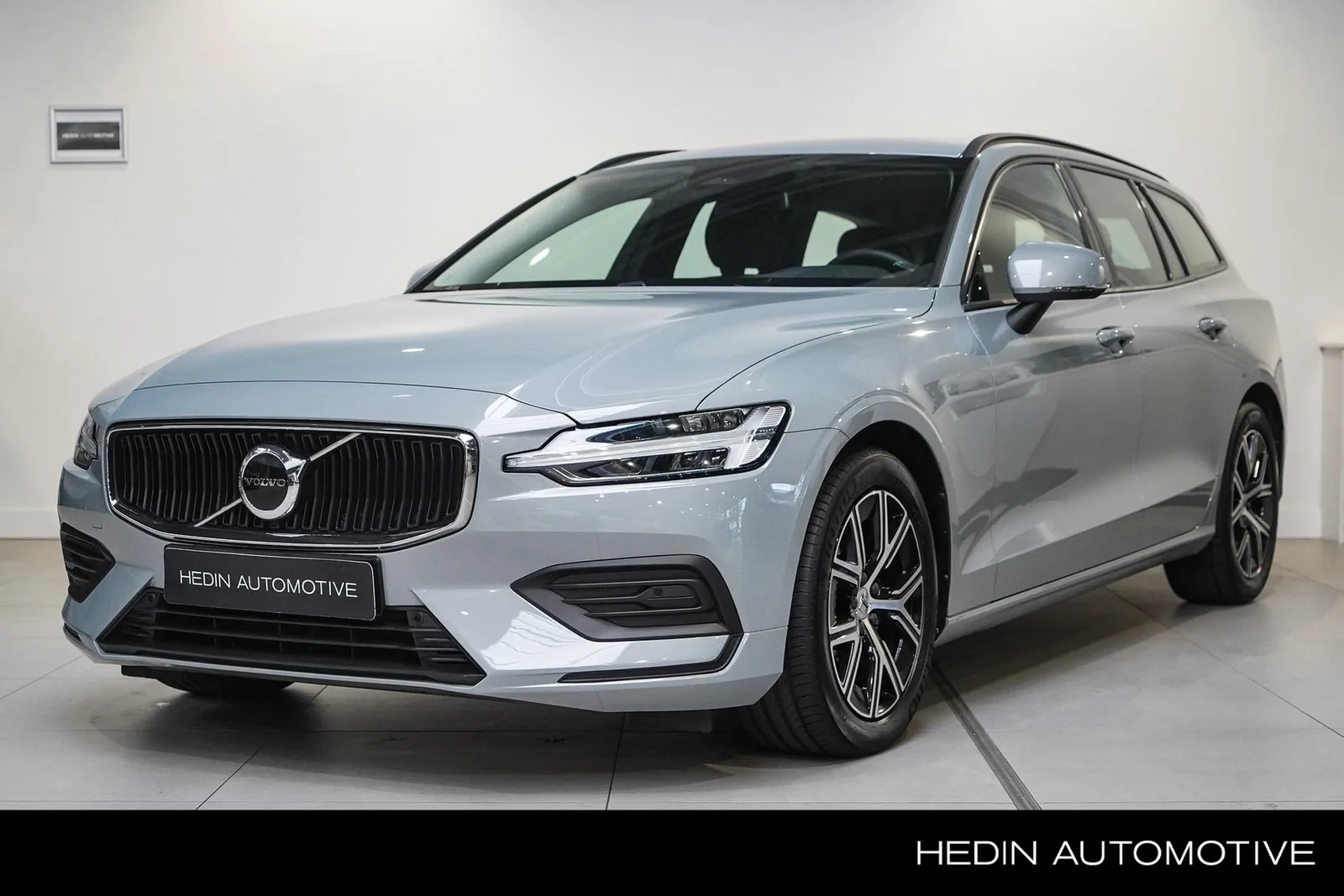 Volvo V60 (2023) — foto 1