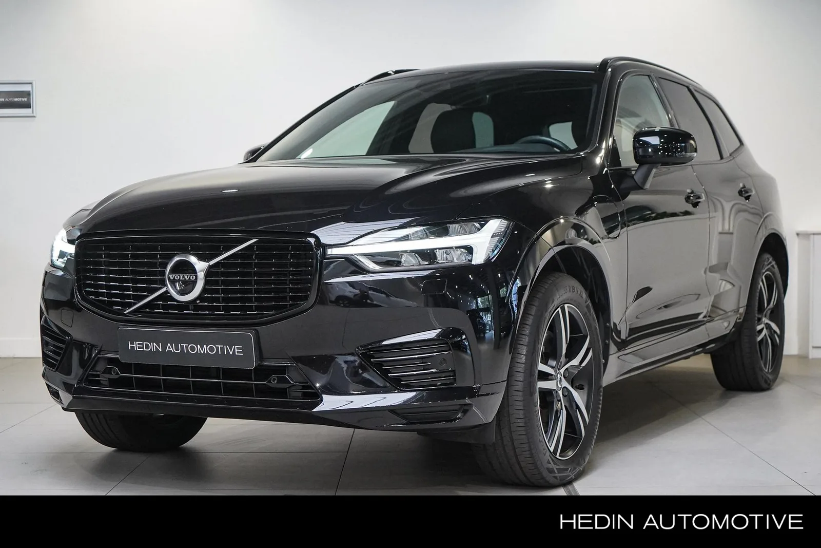Volvo XC60 (2020) — foto 1