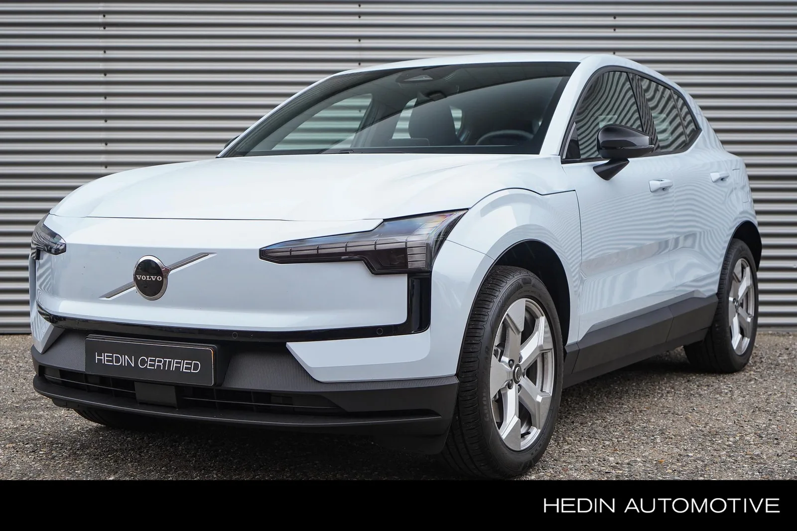 Volvo EX30 (2026) — foto 1