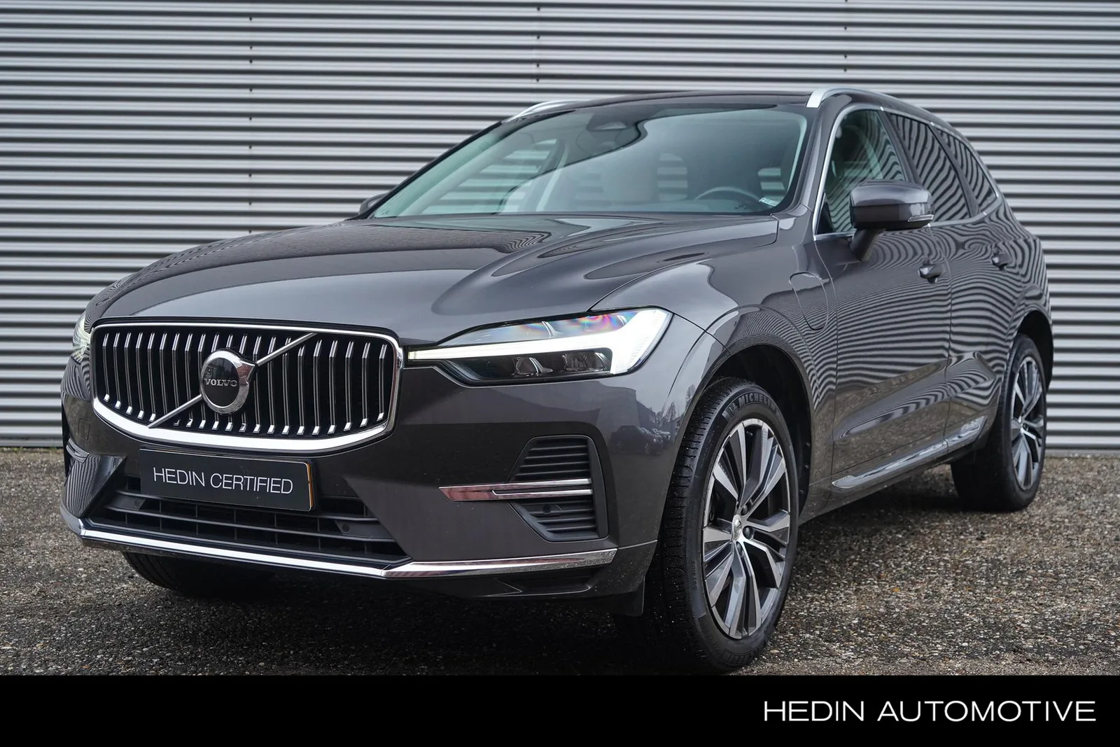 Volvo XC60 (2022) — foto 1
