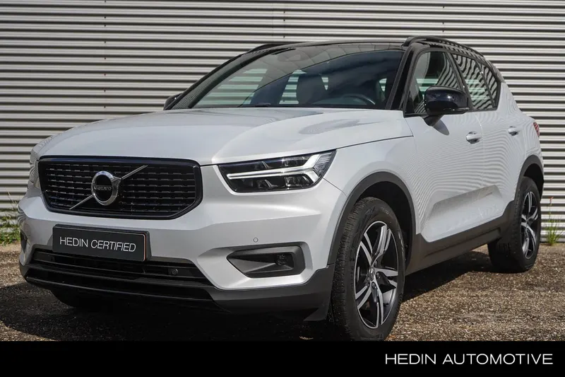 Volvo XC40 (2021)