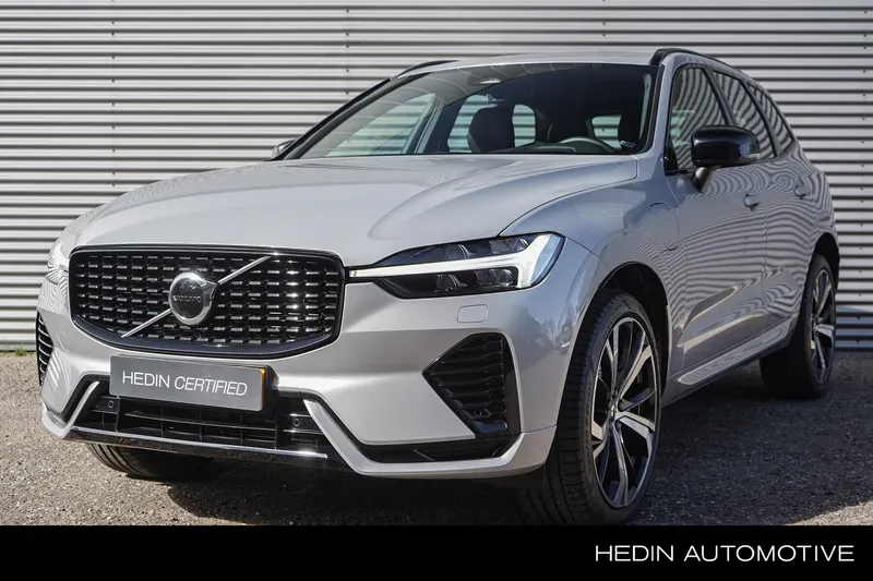 Volvo XC60 (2024)