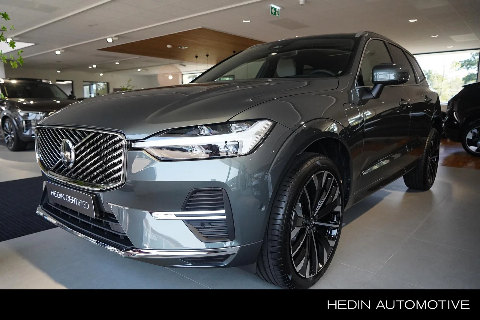 Volvo XC60 (2026) — foto 1