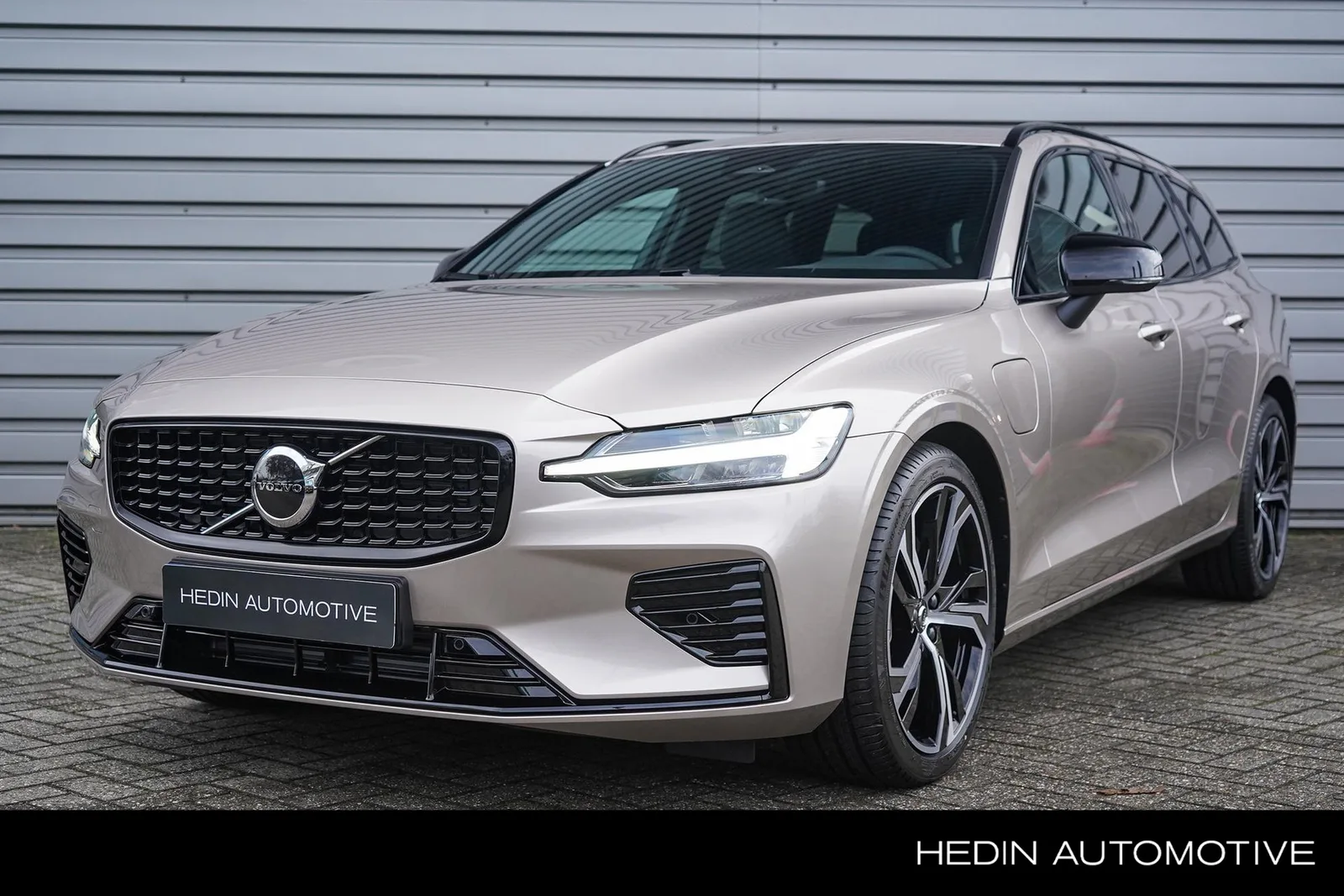 Volvo V60 (2026) — foto 1