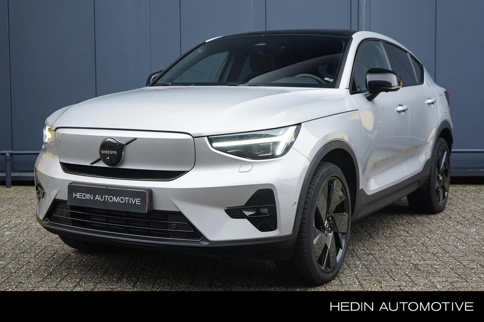Volvo C40 (2023) — foto 1