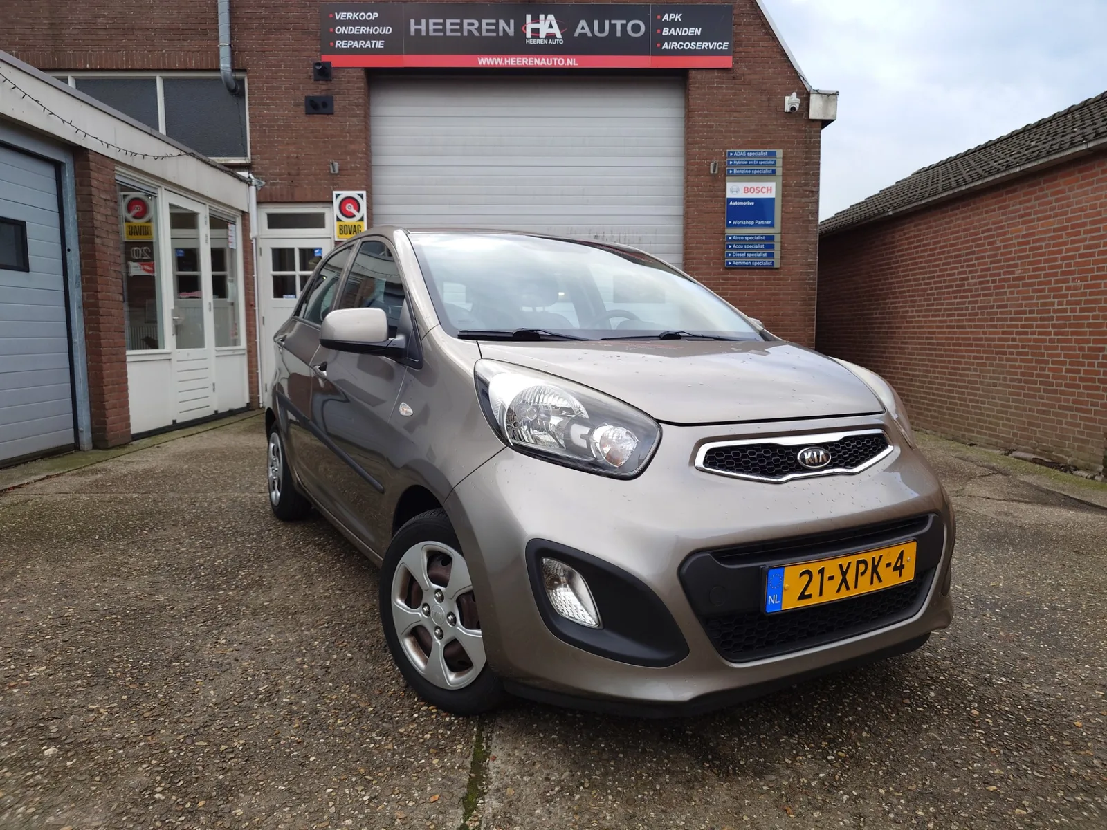 Kia Picanto (2012) — foto 1