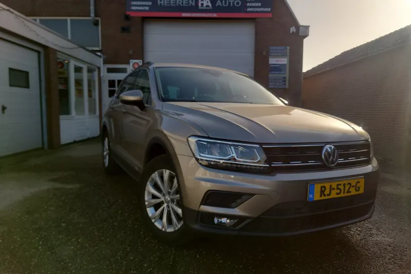 Volkswagen Tiguan (2017)