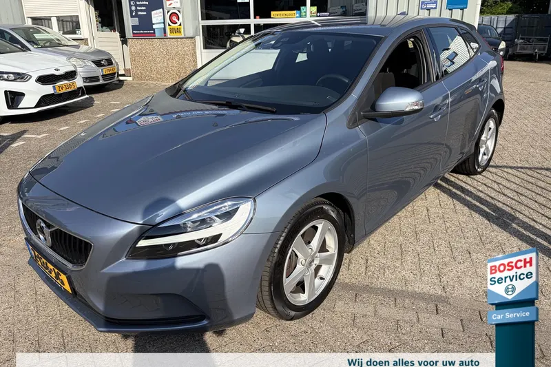 Volvo V40 (2018)