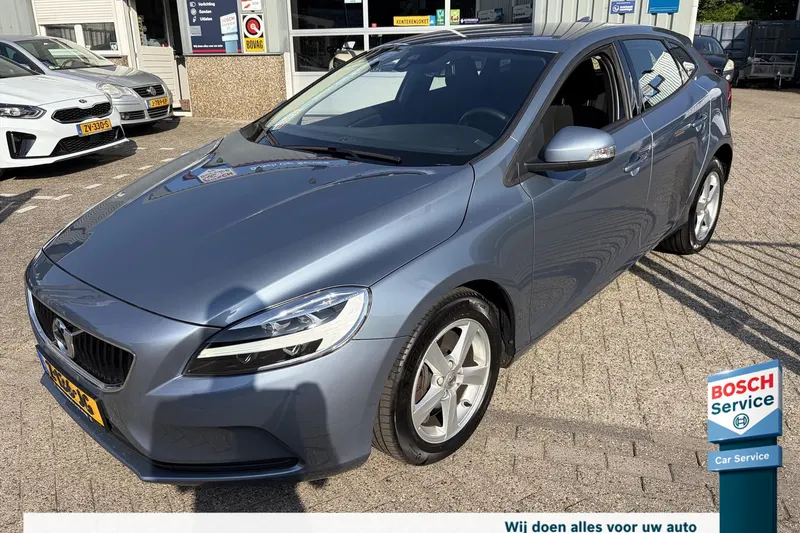 Volvo V40 (2018)