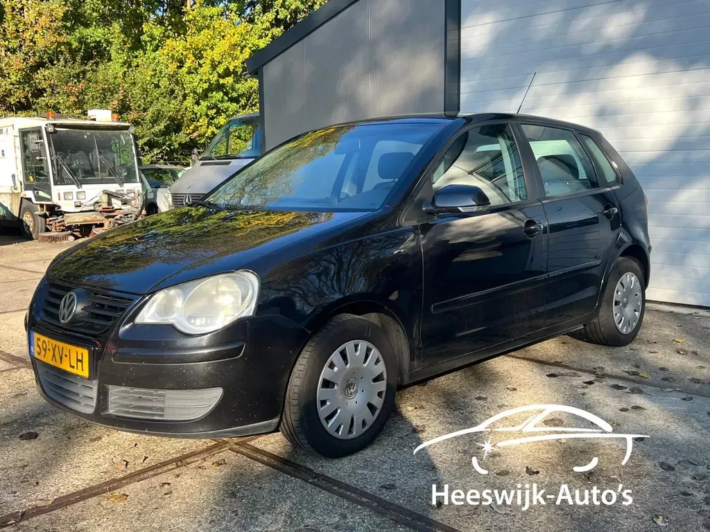 Volkswagen Polo (2007) — foto 1