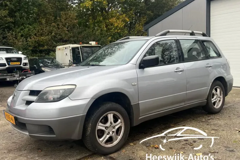 Mitsubishi Outlander (2004)