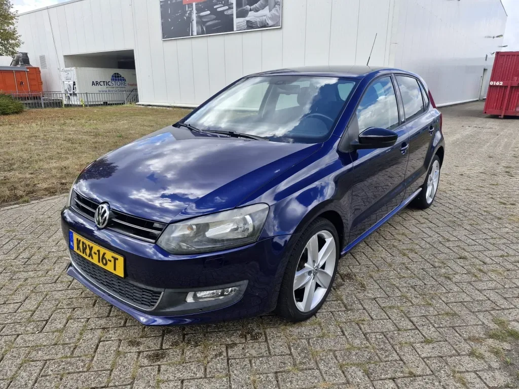 Volkswagen Polo (2012) — foto 1