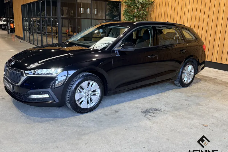 Škoda Octavia (2023)