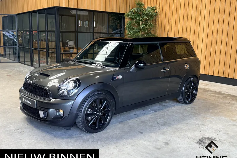 MINI Clubman (2012)