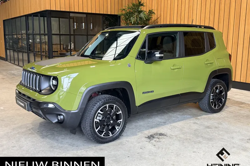 Jeep Renegade (2023)
