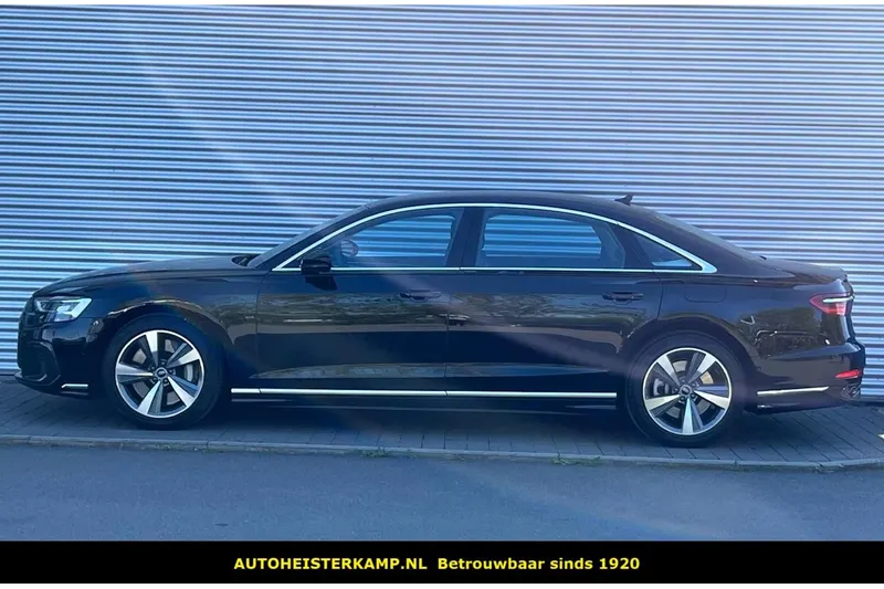 Audi A8 (2023)