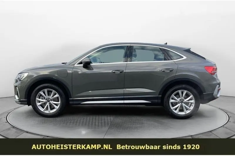 Audi Q3 Sportback (2024)