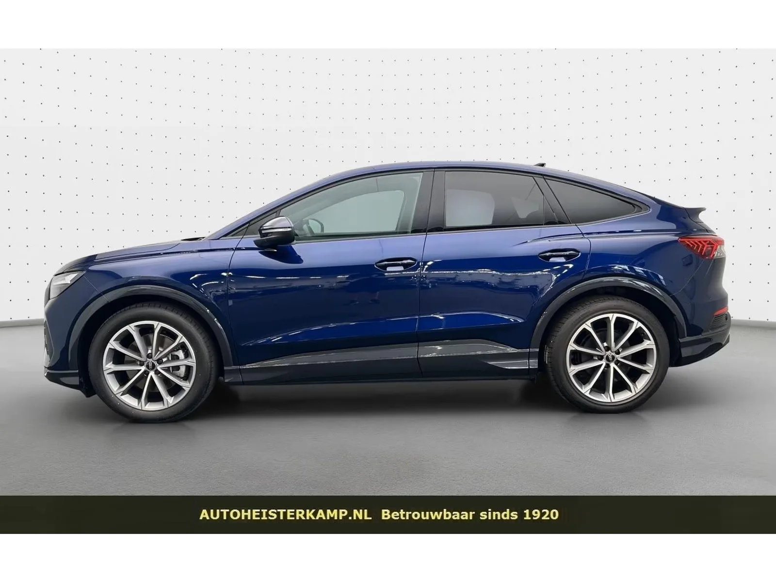Audi Q4 e-tron (2024) — foto 1