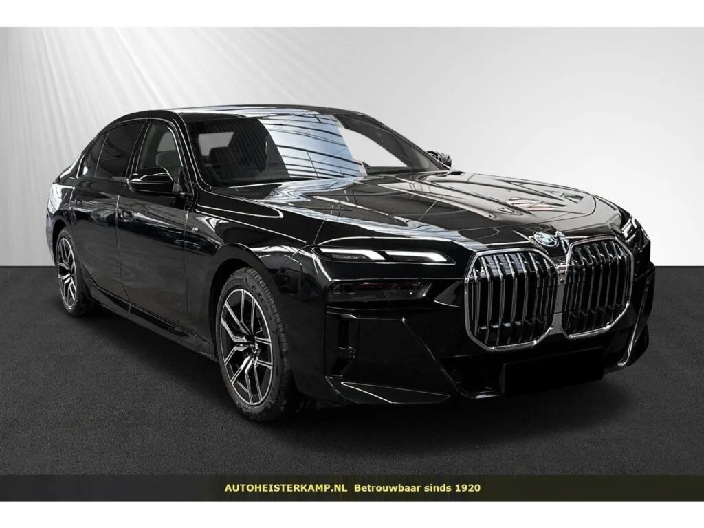 BMW 7-Serie (2023) — foto 1