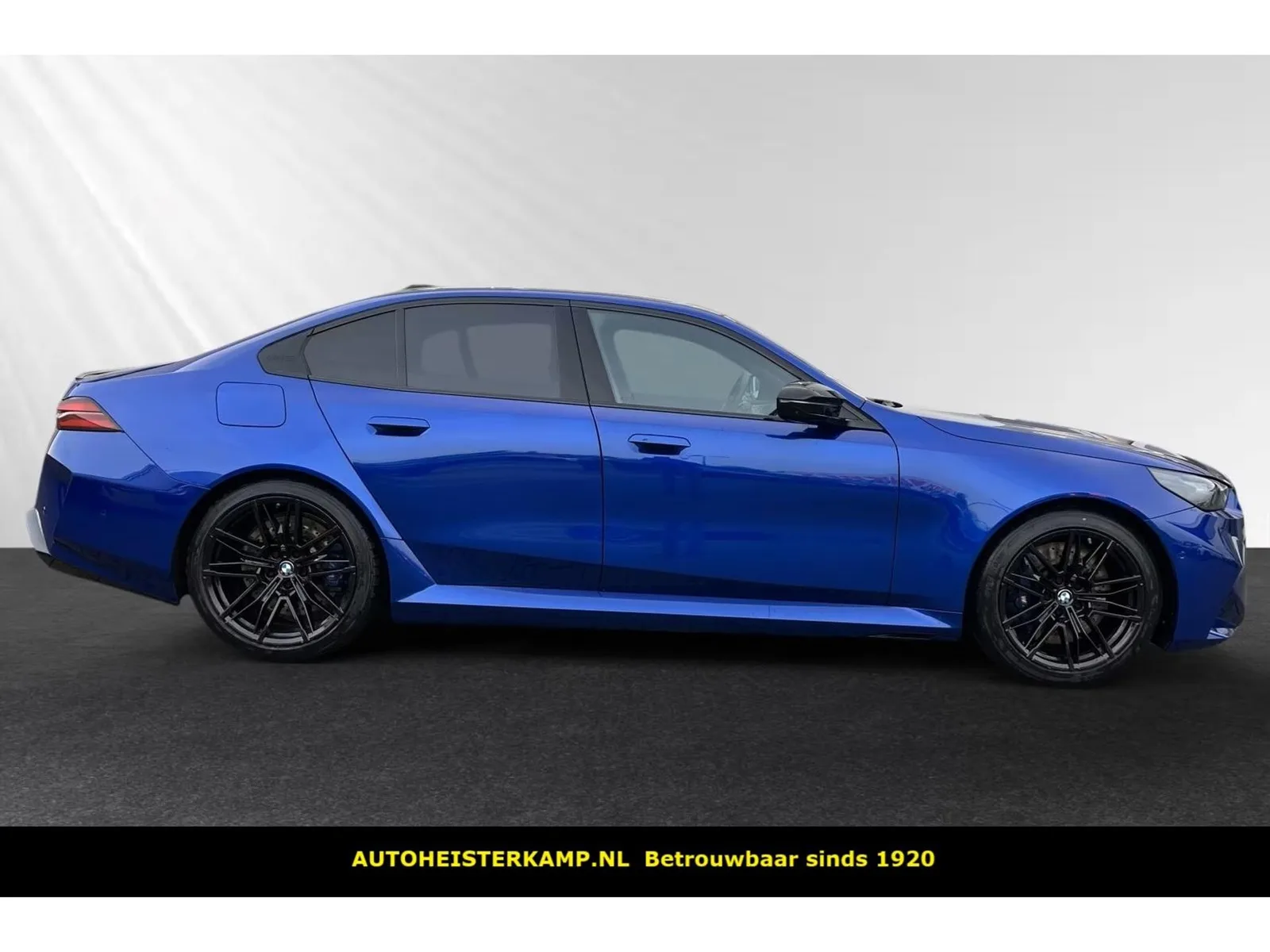 BMW M5 (2025) — foto 1