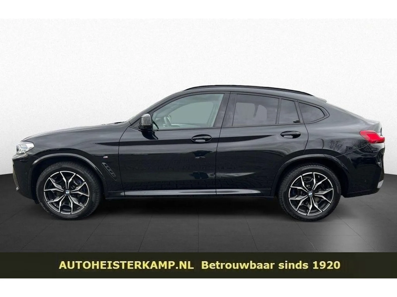 BMW X4 (2024) — foto 1