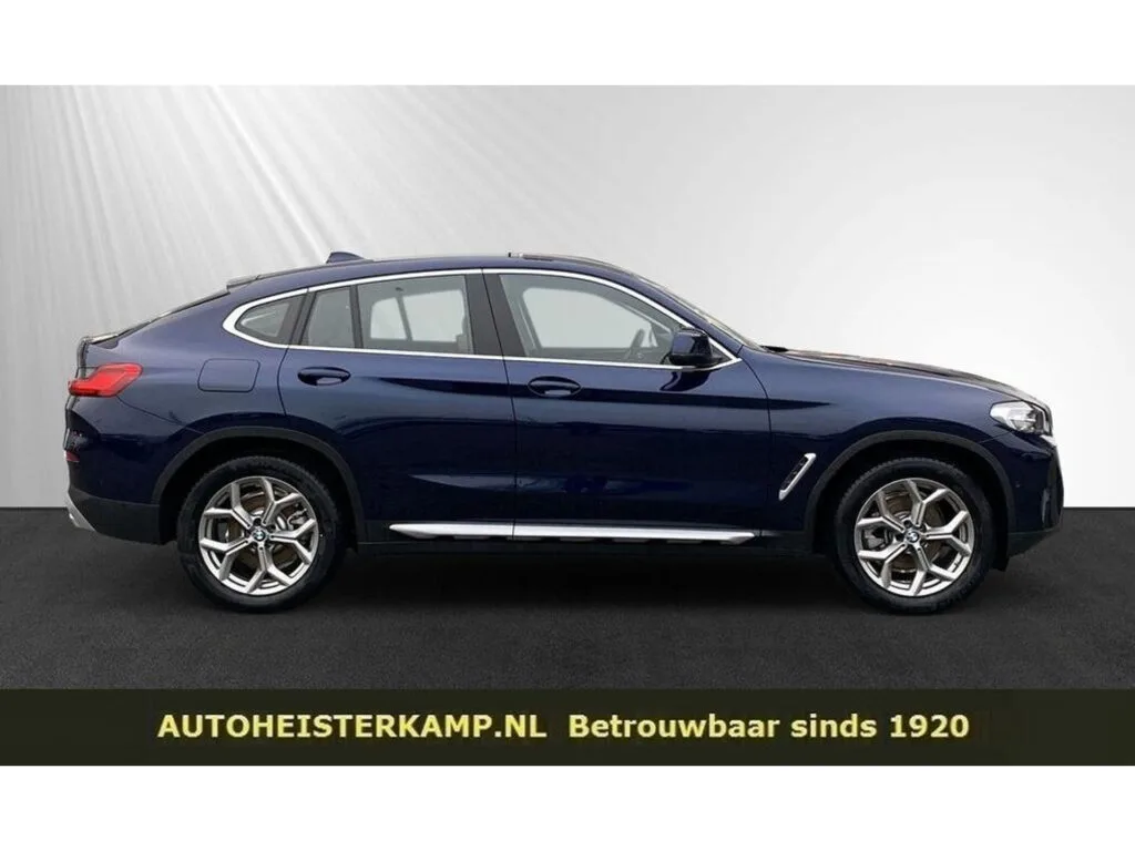 BMW X4 (2024) — foto 1