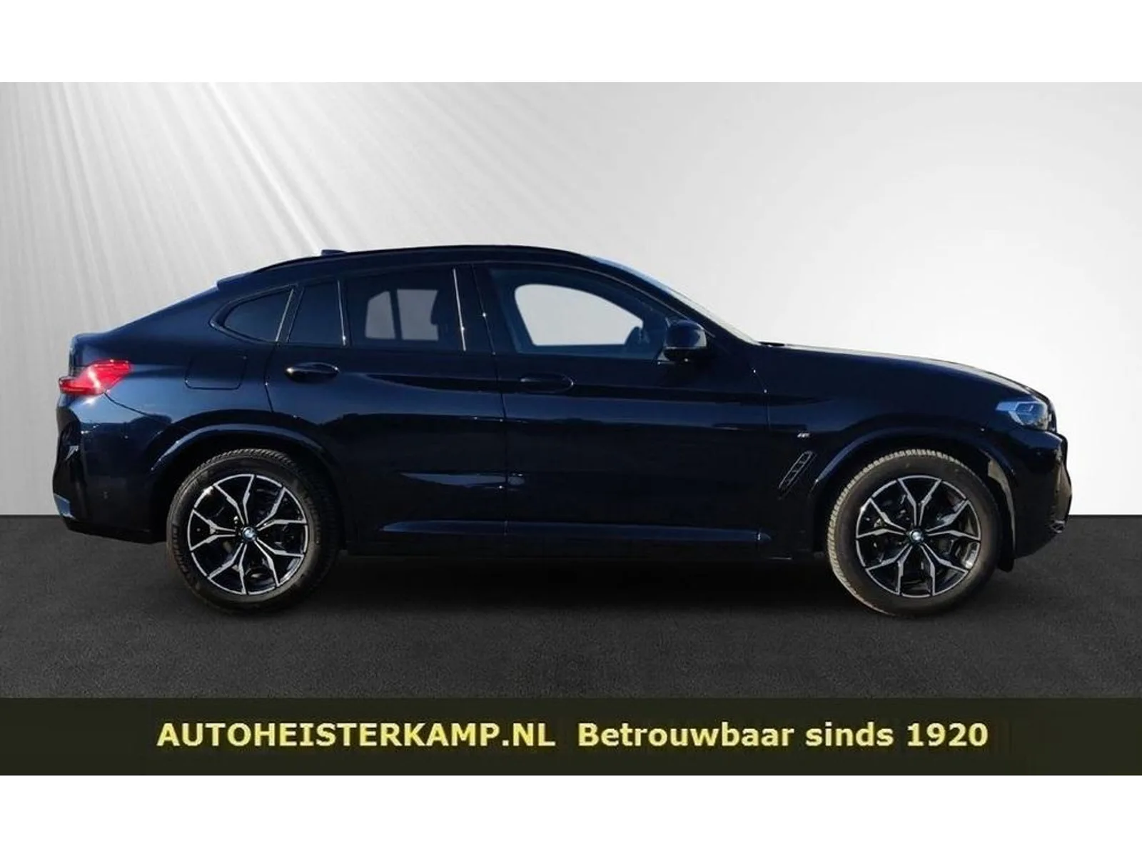 BMW X4 (2024) — foto 1