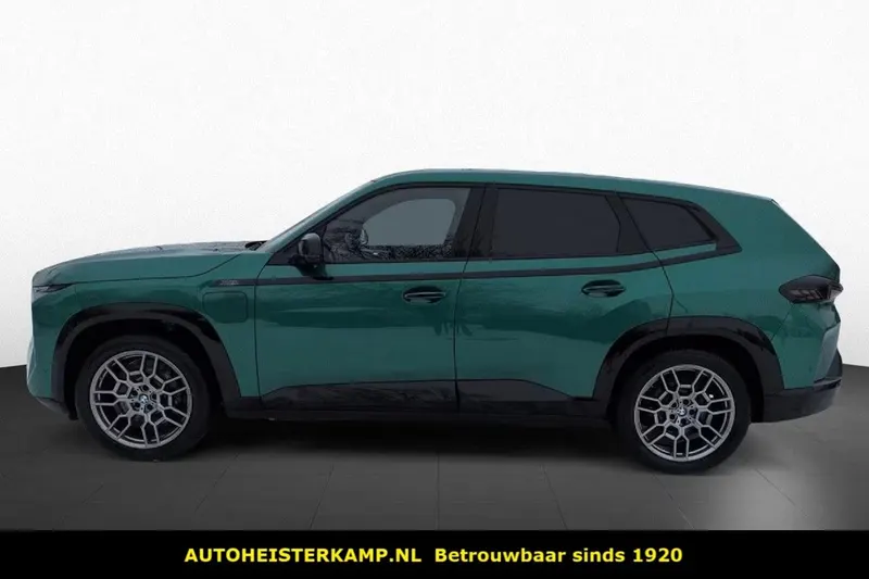 BMW XM (2025)