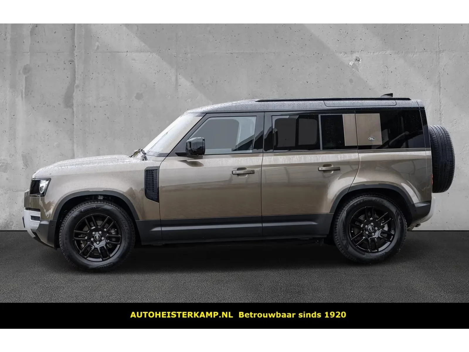Land Rover Defender (2024) — foto 1