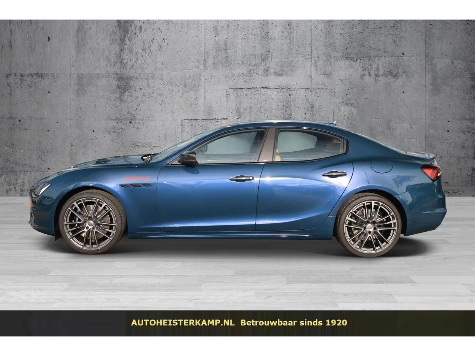 Maserati Ghibli (2024) — foto 1