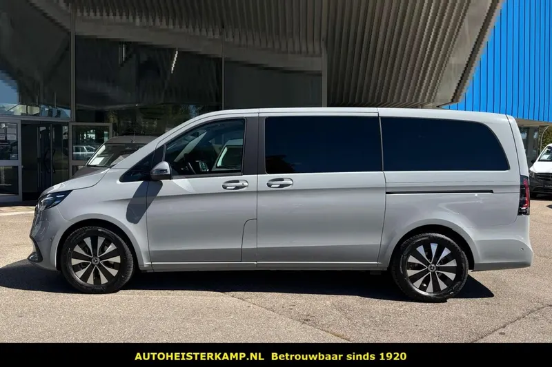Mercedes-Benz EQV (2025)