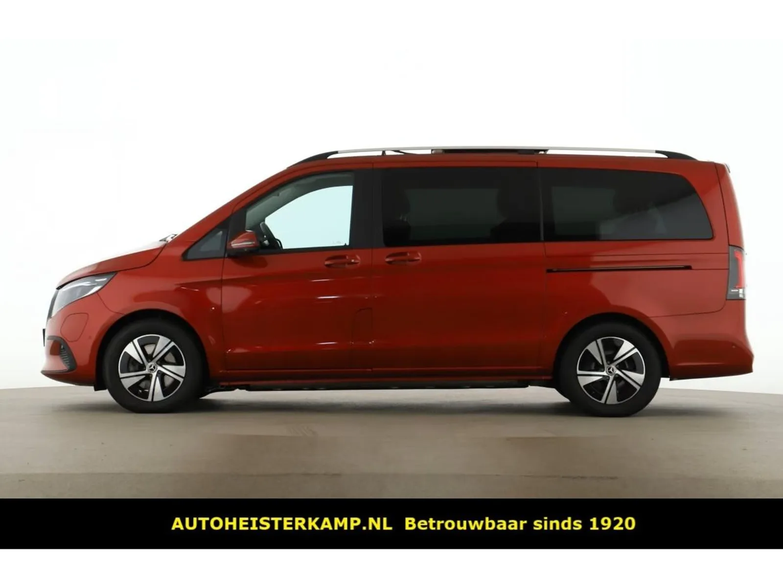 Mercedes-Benz EQV (2025) — foto 1