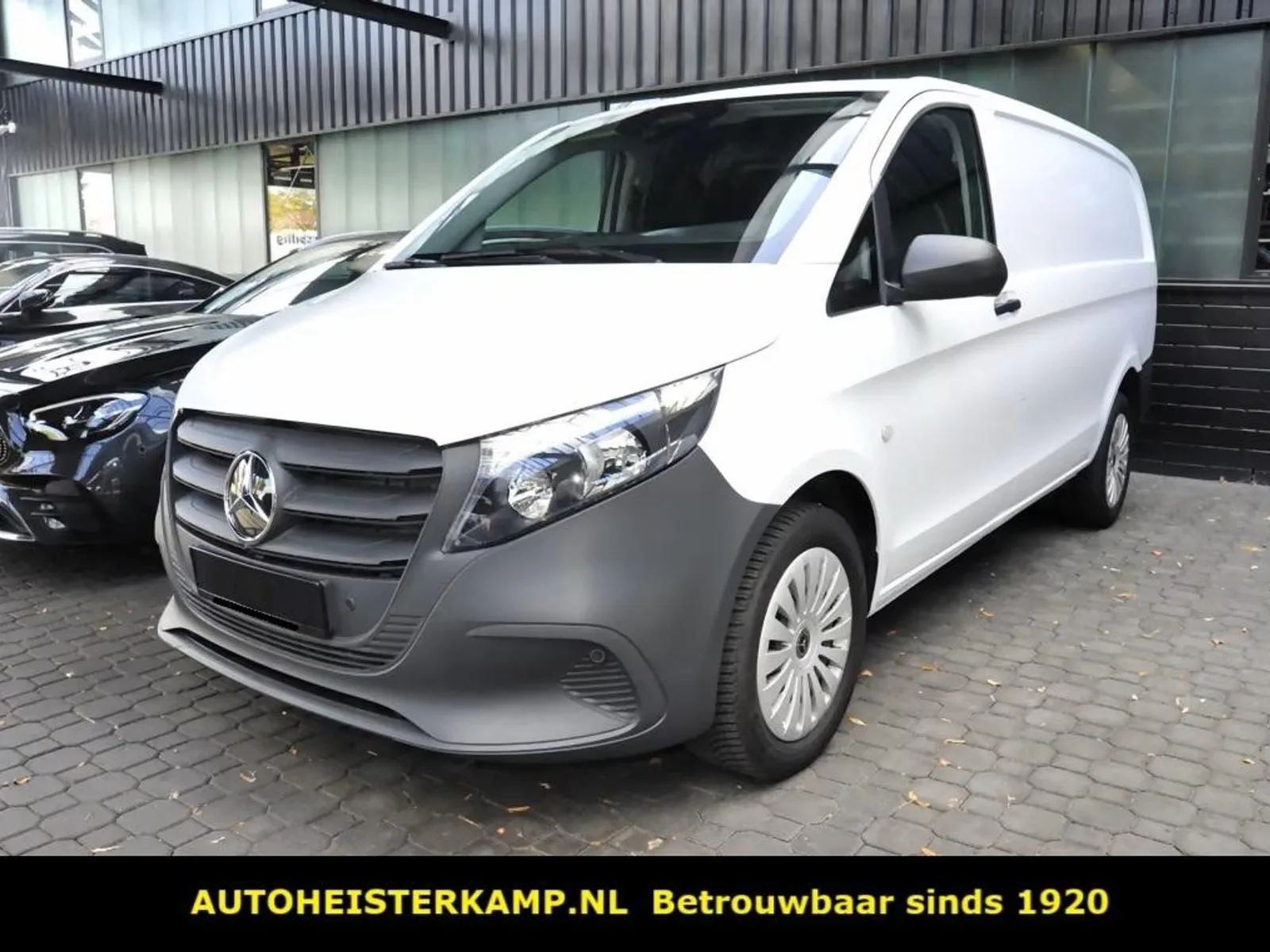 Mercedes-Benz Vito (2024) — foto 1