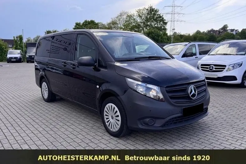 Mercedes-Benz Vito (2023)