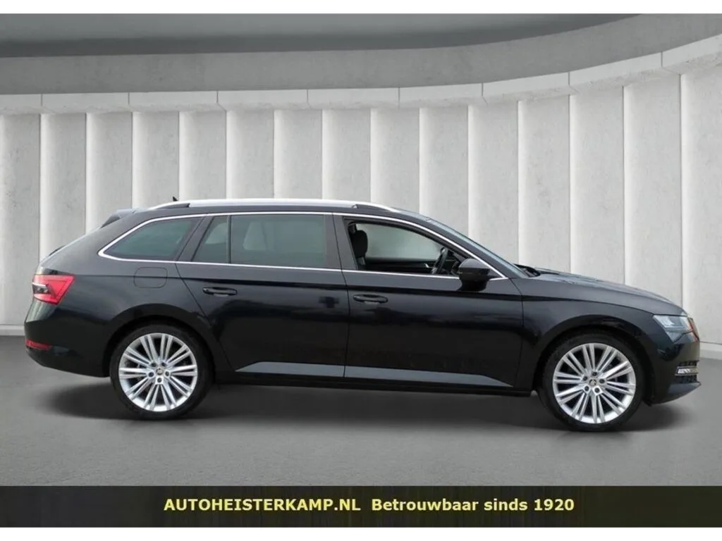 Škoda Superb (2022) — foto 1