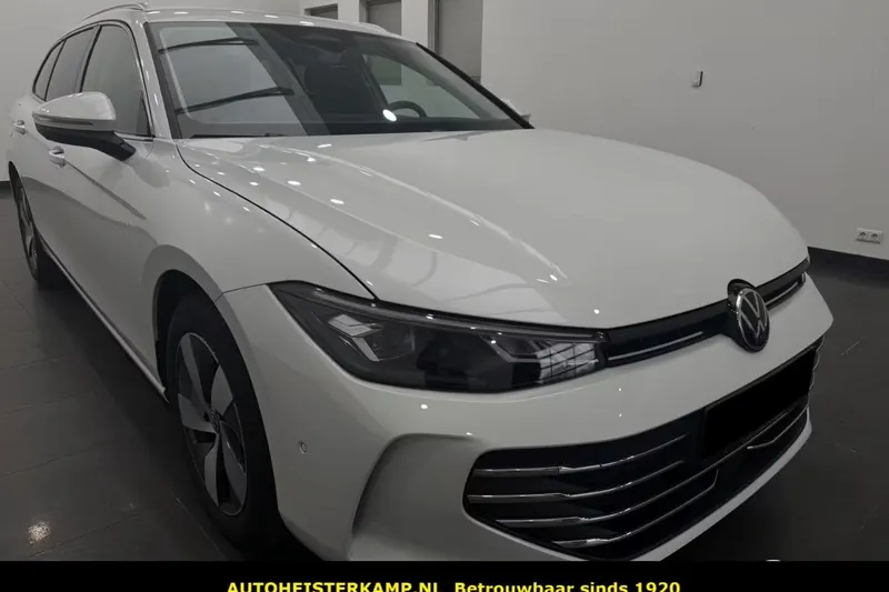 Volkswagen Passat (2025)