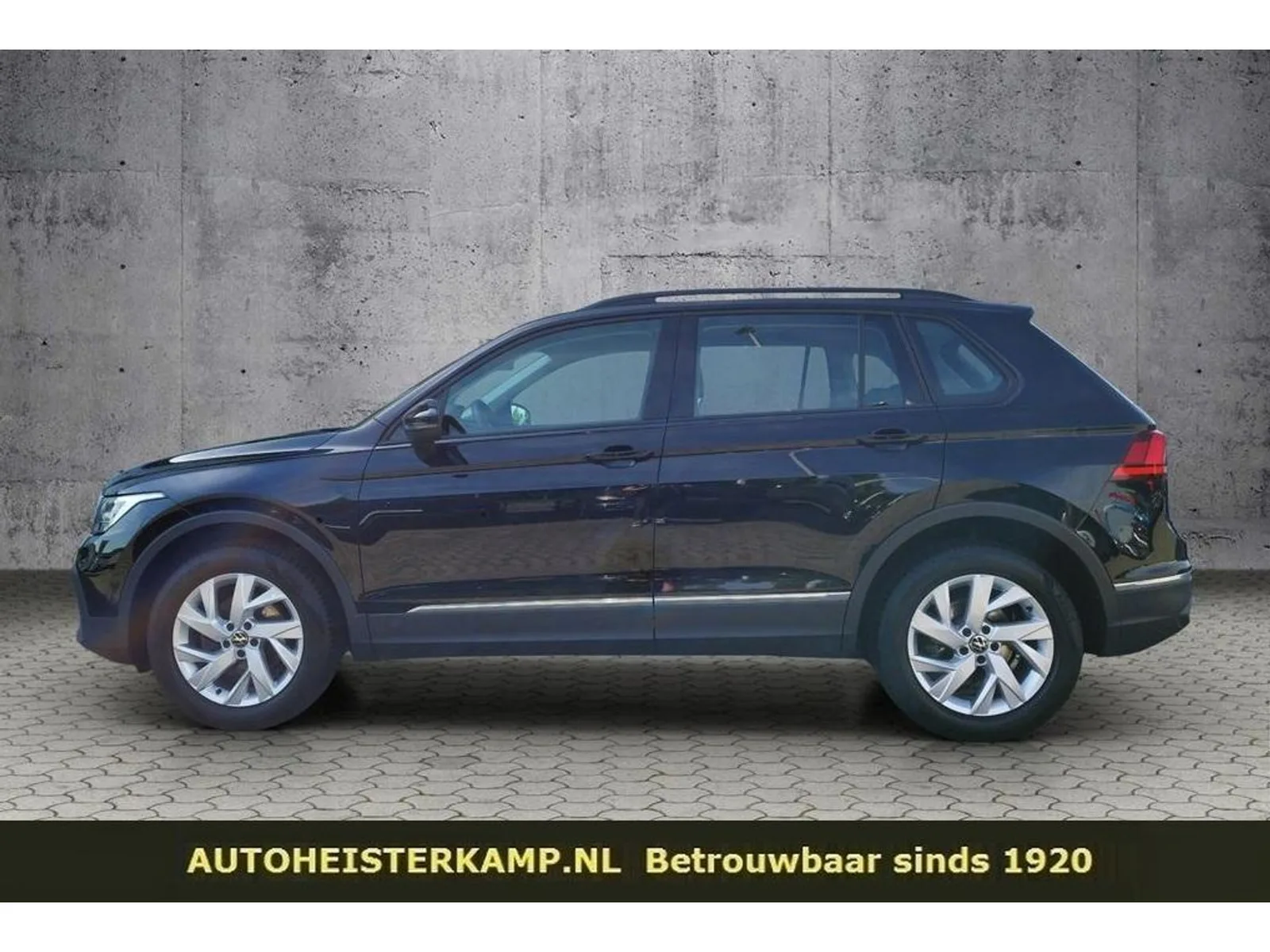 Volkswagen Tiguan (2022) — foto 1