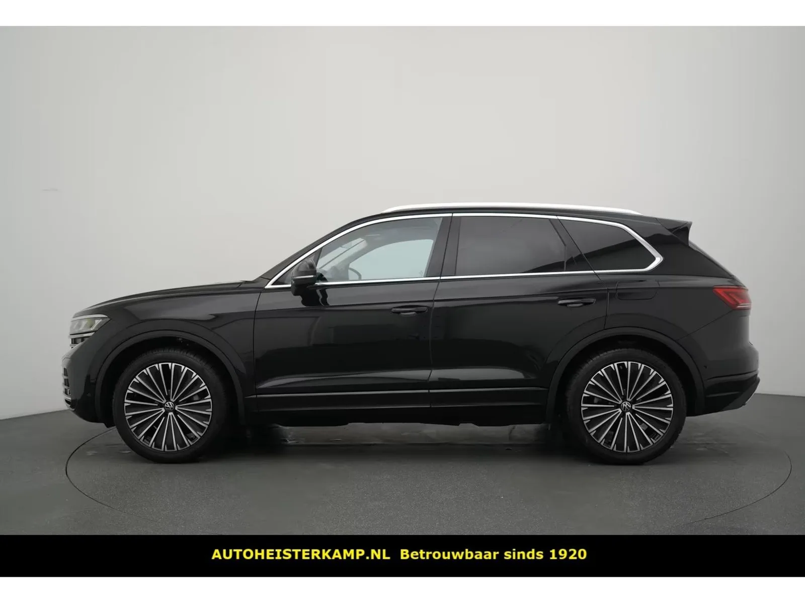 Volkswagen Touareg (2025) — foto 1