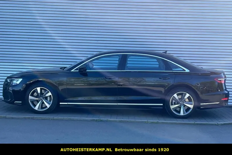 Audi A8 (2023)