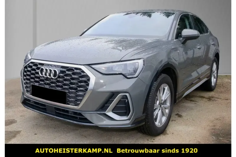 Audi Q3 (2024)