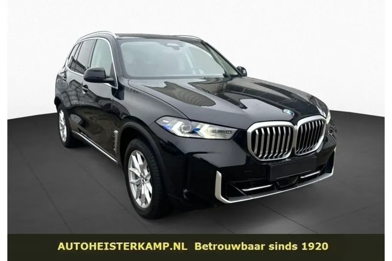 BMW X5 (2024)