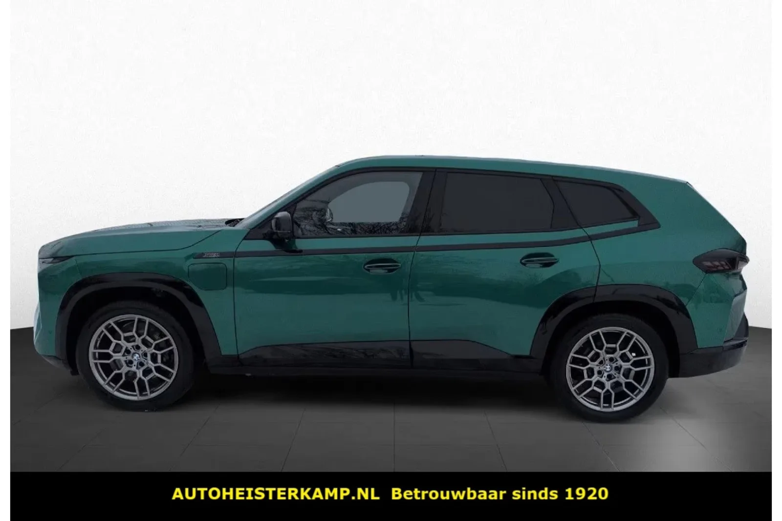 BMW XM (2025) — foto 1