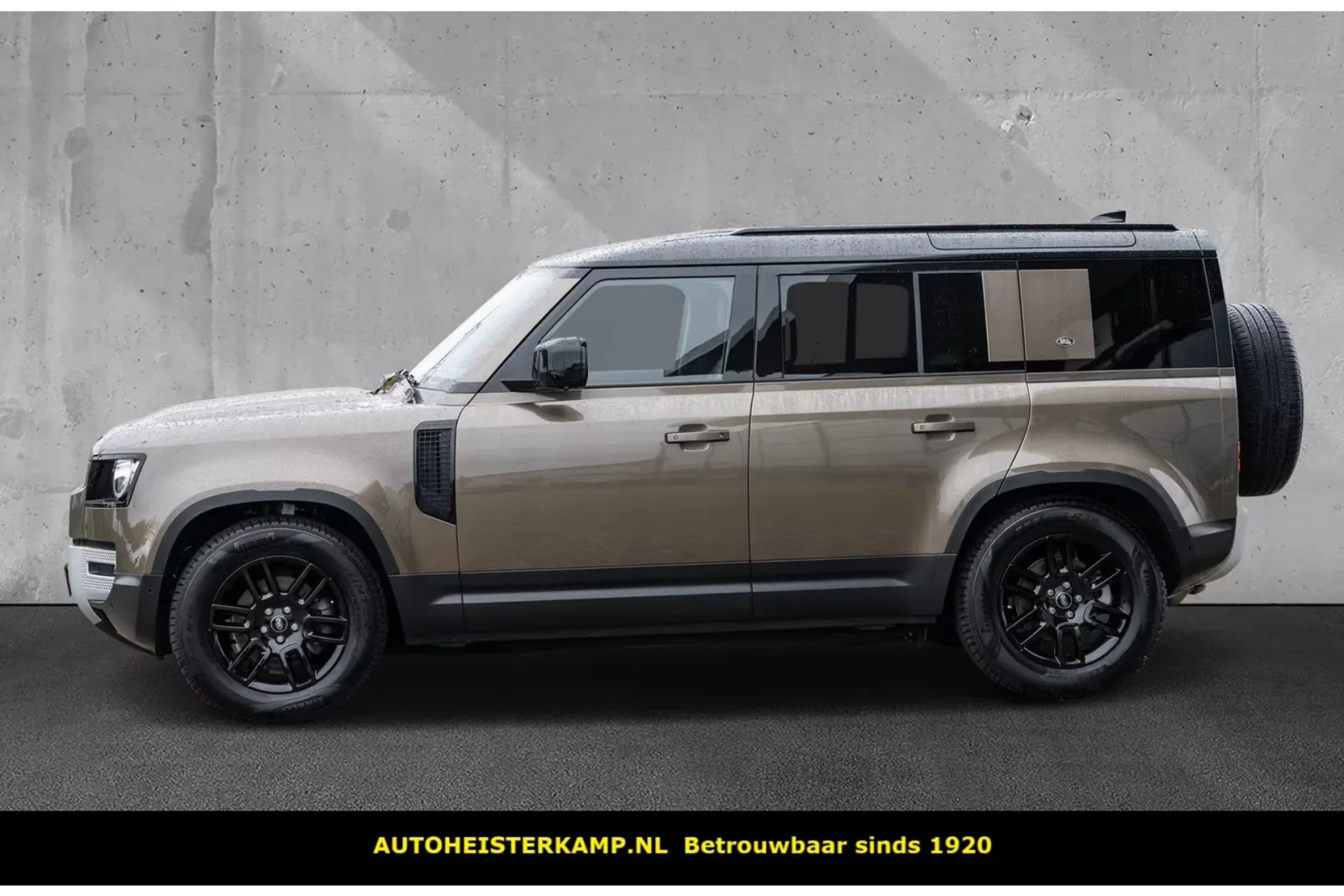 Land Rover Defender (2024) — foto 1